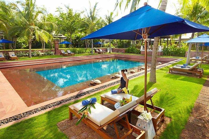 Thai Culinary Class by the Beach at Melati Resort & Spa