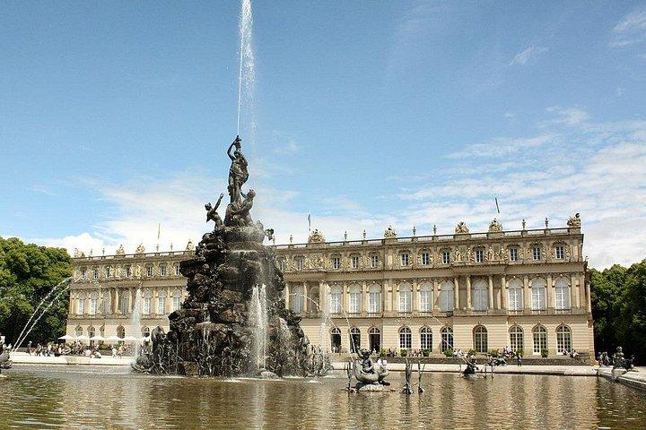 Private Transfer from Vienna to Munich with 2 hours for sightseeing
