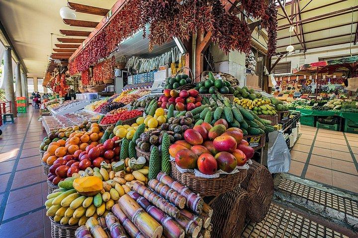 Gardens, Embroidery and Market
