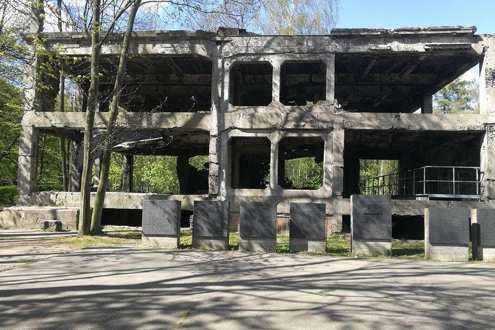 Visite privée de Westerplatte dirigée par Expert-Guide (porte à porte)