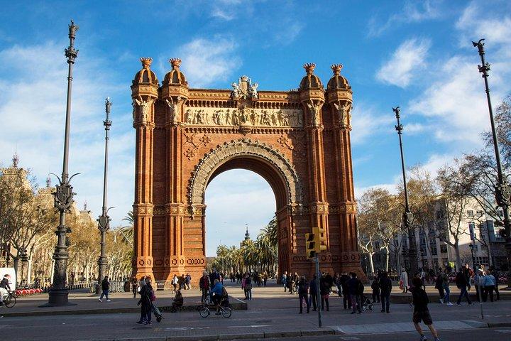 Visite privée d'une journée complète avec la Sagrada Familia et la Paella