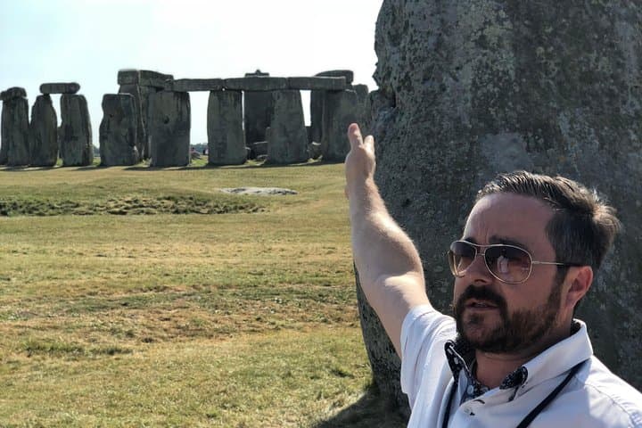 Stonehenge Private Car Tour with Driver Guide