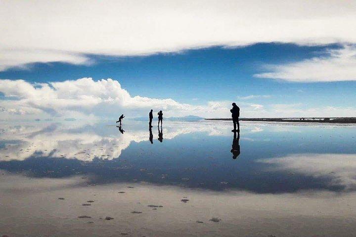 Full-day Uyuni Highlights Tour - Driver/Guide