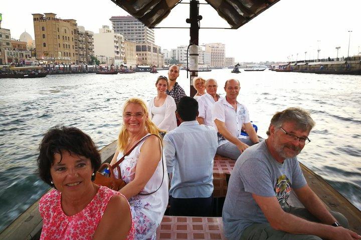 Visite privée en escale à Dubaï - 6 heures (petit groupe - jour et nuit)