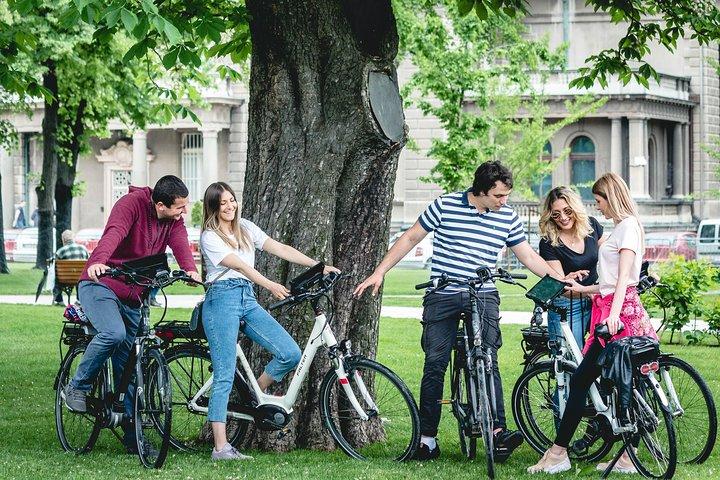 ベオグラードEバイクツアー：パワーグライド！