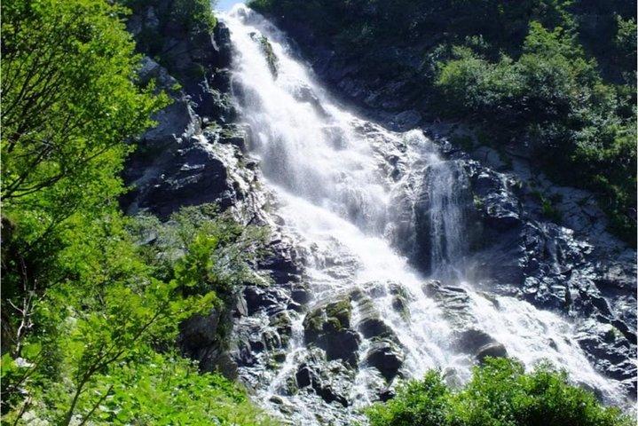 トランスファガラサン ハイウェイとバレア湖の E バイク ツアー