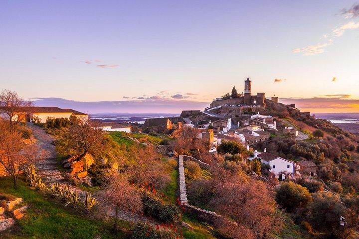 Evora och Monsaraz privata turer från Lissabon