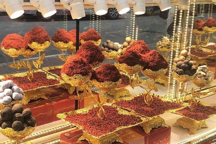 Private Dubai Impressive Highlight Tour, Ends In Abu Dhabi With Lunch