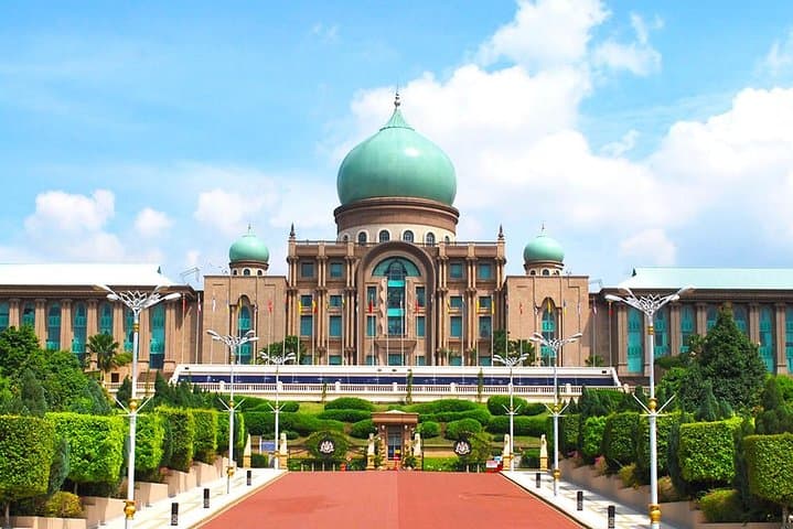 Putrajaya and Agricultural Heritage Park Tour