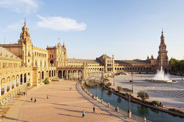 Tour in bicicletta attraverso la zona monumentale di Siviglia