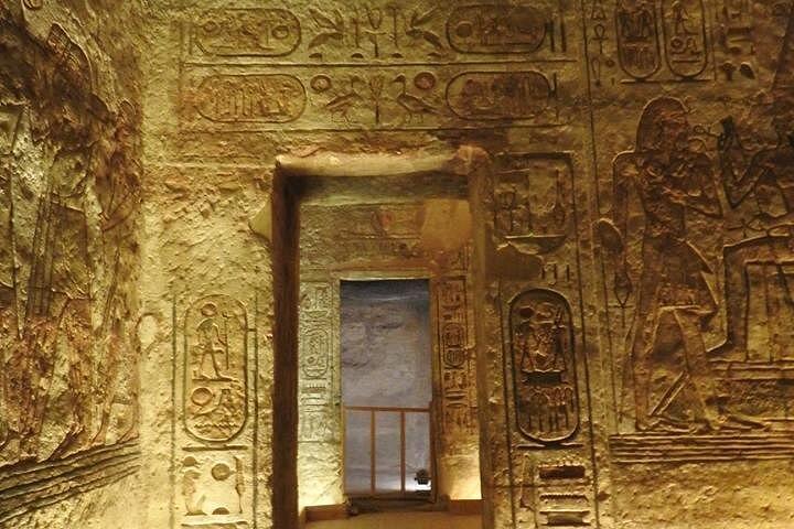 Abu Simbel Sound & Light Show – Overnight Trip from Aswan
