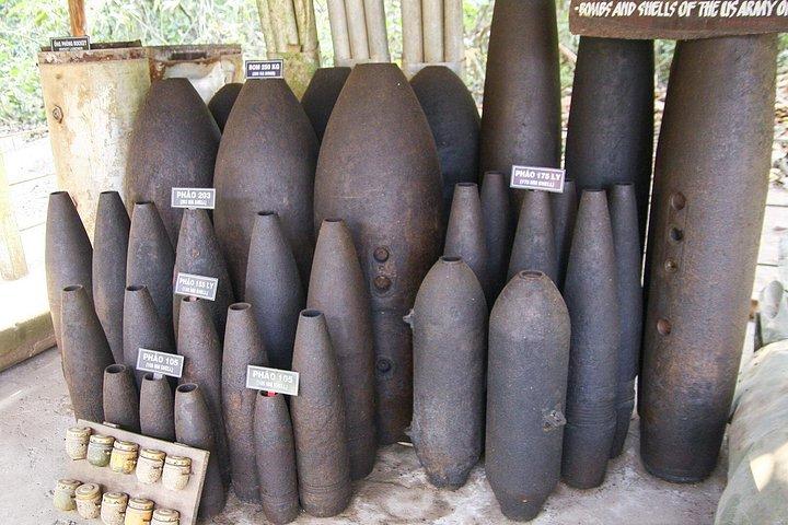 クチ、ベンドックのトンネルおよび解放区プライベート日帰り旅行