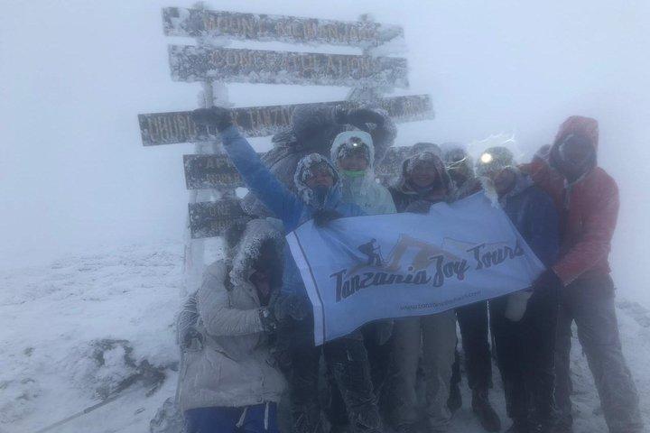 8 días escalada ruta Lemosho