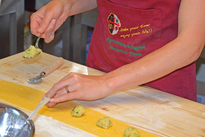 トスカーナ料理教室 - 伝統的な 5 コース メニュー