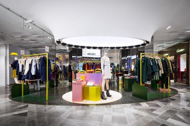Paris VIP Shopping Experience-Lounge Access, Tea time & Transfer