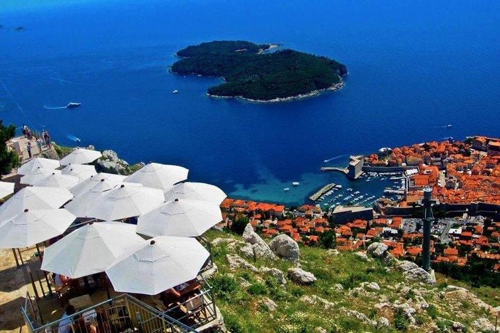 Dubrovnik Shore Excursion: Explore Dubrovnik by Cable Car (ticket included)