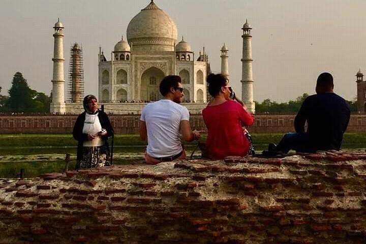 Privado Taj Mahal Sunrise e Agra Fort Tour De Delhi - Tudo Incluído