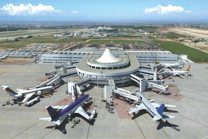 ベレキホテルからアンタルヤ国際空港への航空券