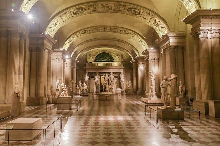 Museu do Louvre: Excursão privada para crianças com ingressos