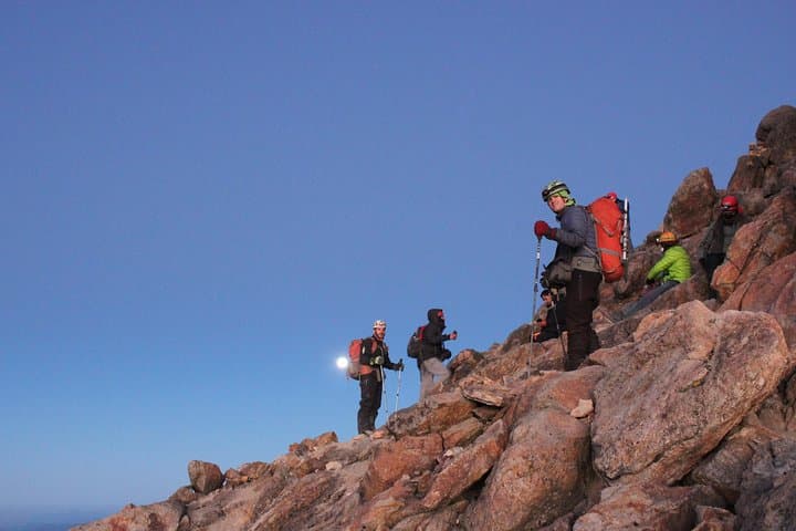 Mountaineering Iztaccihuatl (5220m)