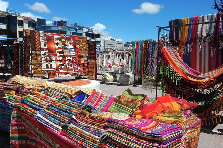 Kunsthandwerksmarkt Otavalo-Tour ab Quito
