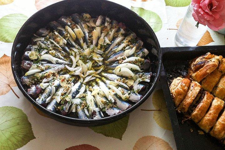 プリコ料理教室と地元の人との貝漁体験