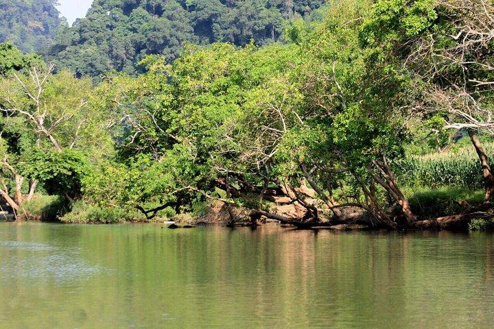 Ba Be Lake & Ban Gioc Waterfall Adventure Tour 3 Days