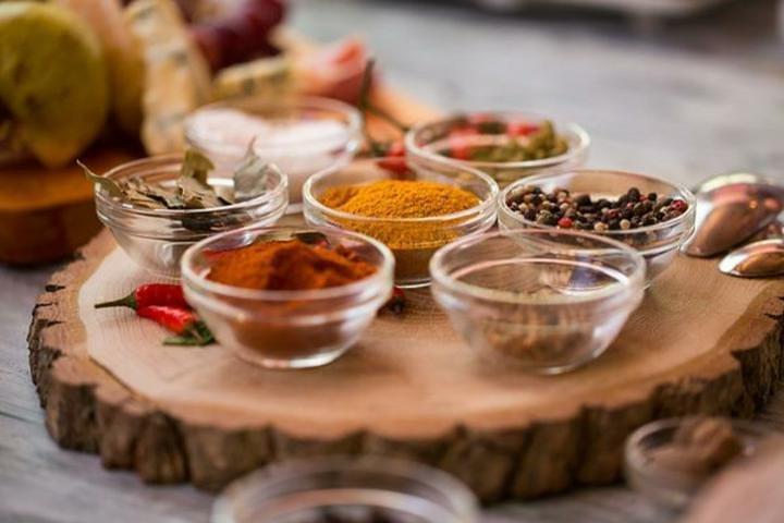 Old Delhi Immersive Heritage Walk : Chandni Chowk & Spice Market