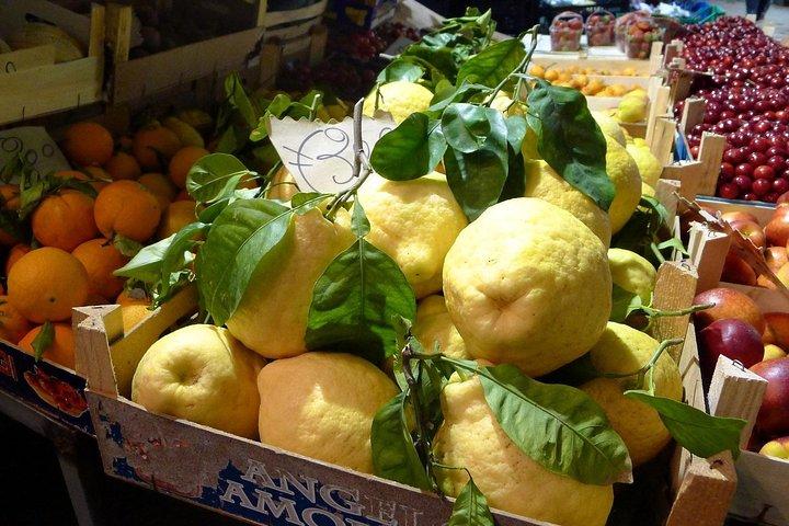 Amalfiküste Positano und Smaragdgrotte vom Kreuzfahrthafen Neapel