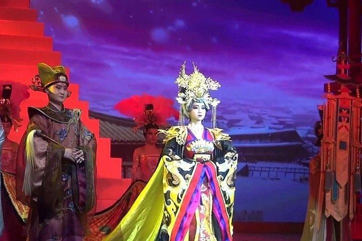 プライベート送迎付き唐王朝ディナーショー
