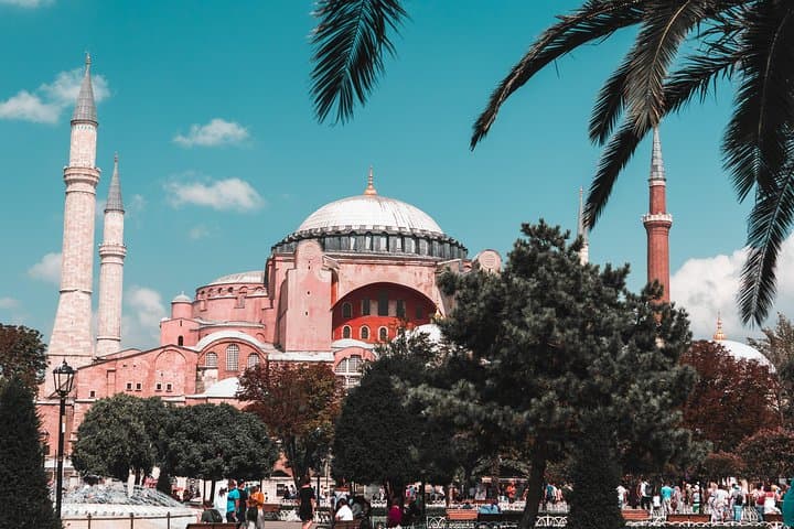 Istanbul (Both european and asian part) in one day.