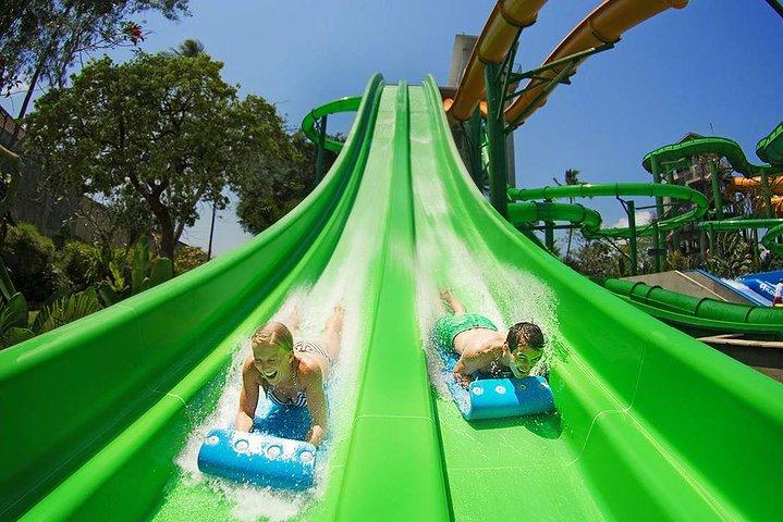 Waterbom Bali Day Pass med hotelltransfer