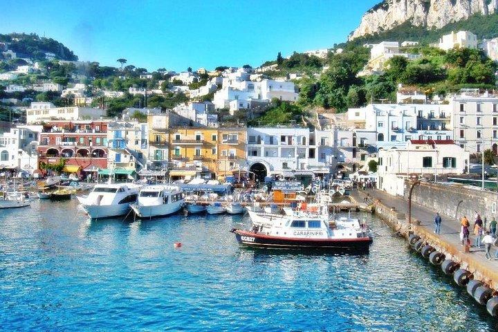 Ilha de Capri e Gruta Azul de Sorrento ou Positano ou Amalfi ou Salerno