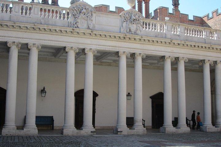 Tour di 3 ore di Hampton Court Palace: gli intriganti palazzi di Enrico VIII e Guglielmo III