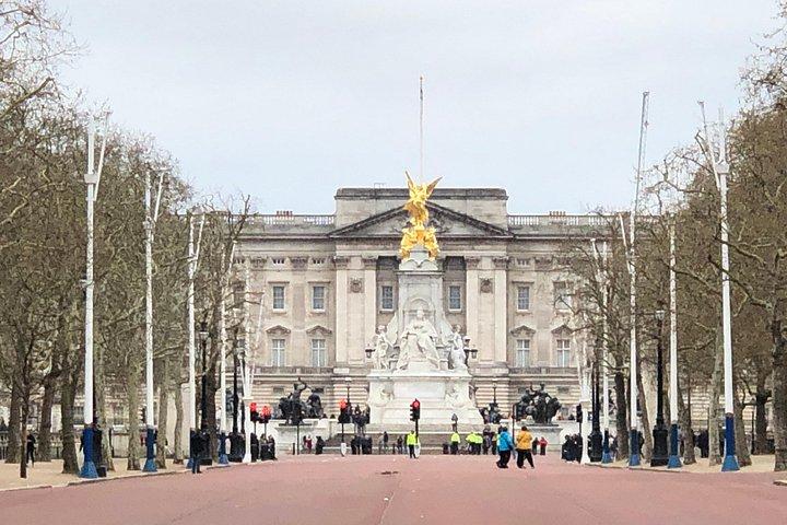 プライベートロンドン名所とウィンザー城ツアー（ドライバー付きガイド）