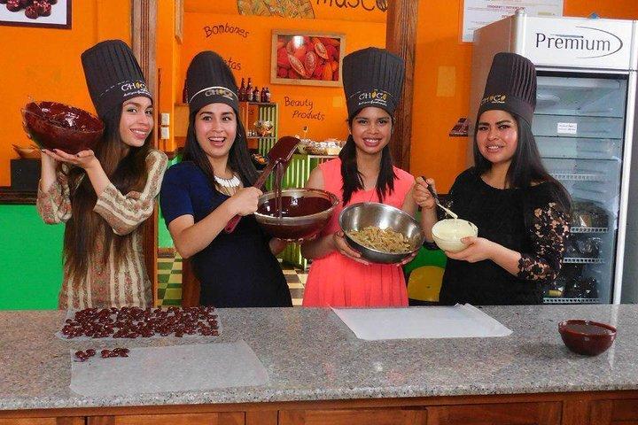 Atelier de chocolat Bean-to-Bar à ChocoMuseo Antigua