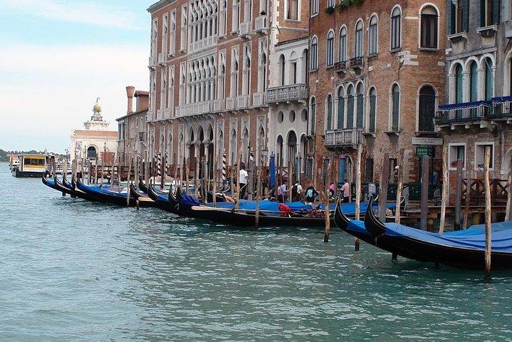 Excursão a pé em Veneza e passeio de gôndola