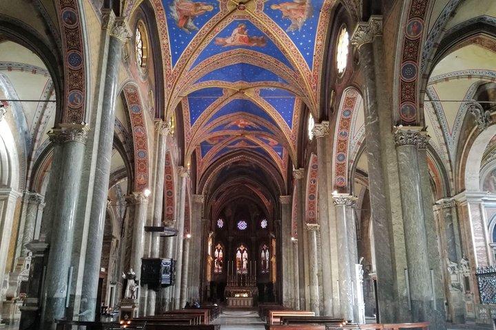 Visita guiada al Panteón de Roma y la Iglesia de Minerva con María