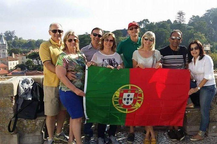 Sintra, Pena Palace, Cabo da Roca & Cascais Small Group day trip