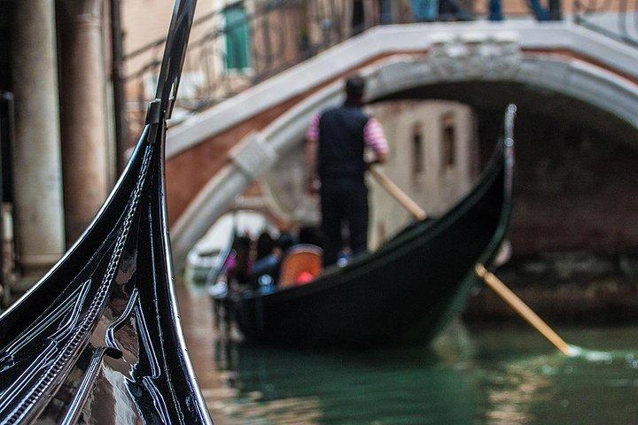 Paseo en góndola compartido en Venecia