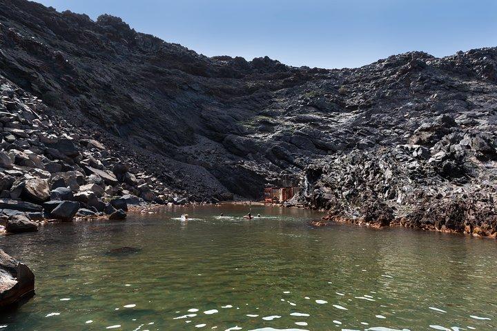 サントリーニ島カルデラ クルーズ ツアー (火山、温泉、ティラシア)