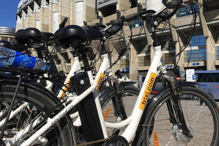 Louez un vélo électrique à Madrid -support de téléphone et visite autoguidée