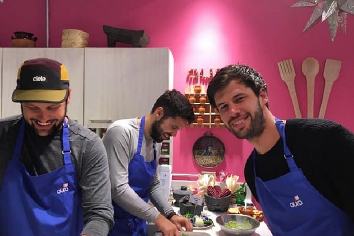 Mastering Mexican Salsas Cooking Class and Market Tour