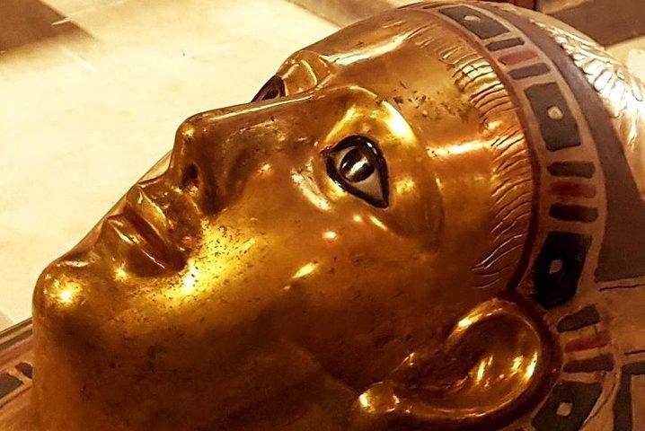 Museu Egípcio e Cidadela do Cairo e Velho Cairo e Bazar Com Guia e Almoço INC