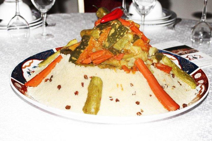 CHEZ ALI MARRAKECHで行列をスキップ：ファンタジアショー