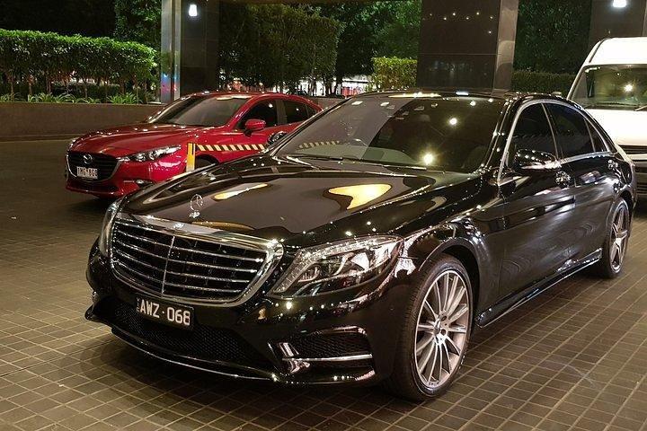 Traslados en coche de lujo para llegadas o salidas del aeropuerto de Melbourne