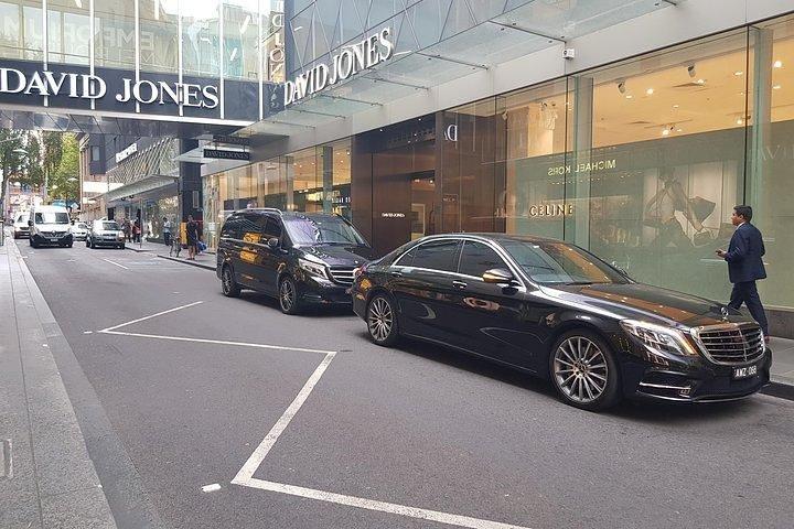 Traslados en coche de lujo para llegadas o salidas del aeropuerto de Melbourne