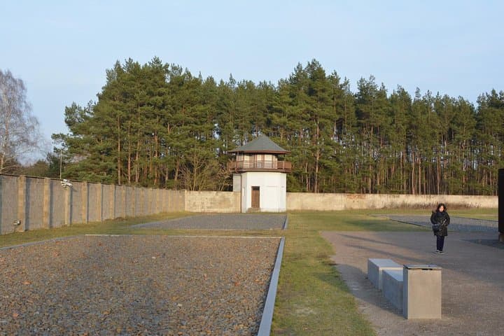 Private Tour to Sachsenhausen Concentration Camp Memorial (With Licensed Guide)