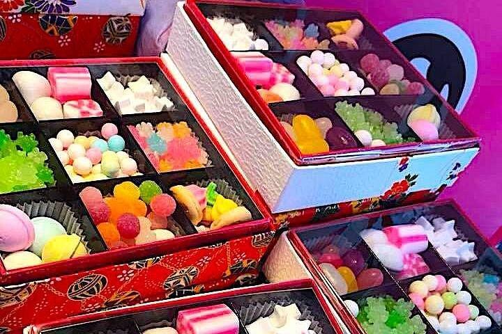浅草、東京で一番人気のファミリーフードツアー