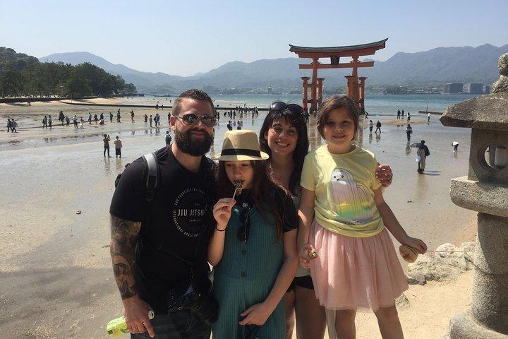 Hiroshima / Miyajima Ganztägige Privattour mit staatlich lizenziertem Guide